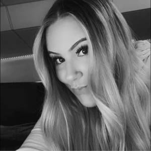 Meet your Posher, Paige